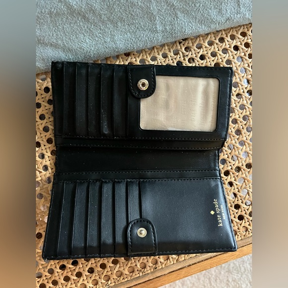 Wallet - Picture 2 of 3